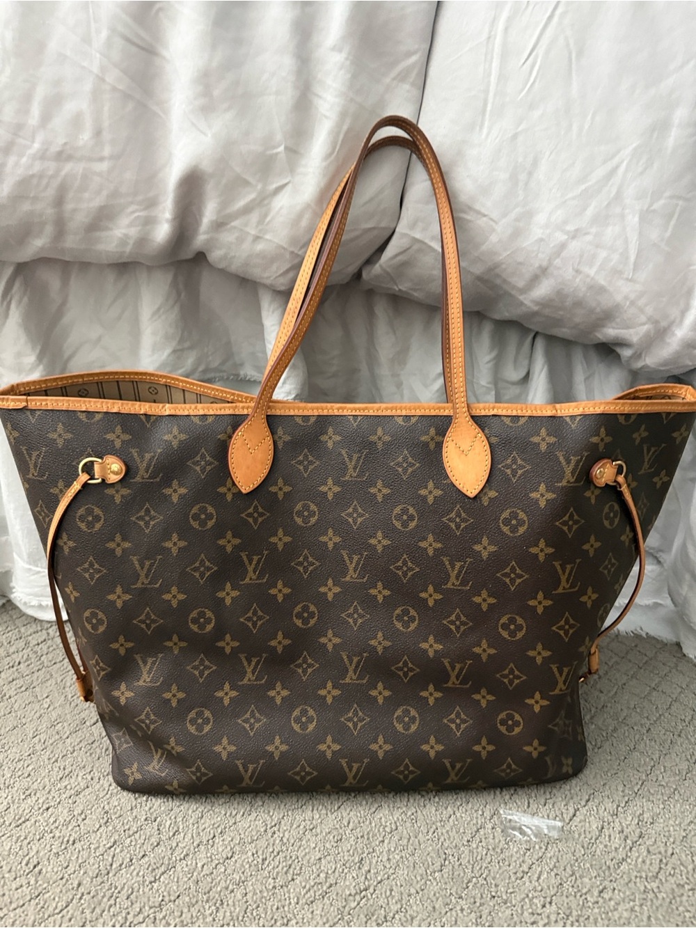 Louis Vuitton Monogram Canvas Tote in Brown with Tan Trim.Comes with auth.